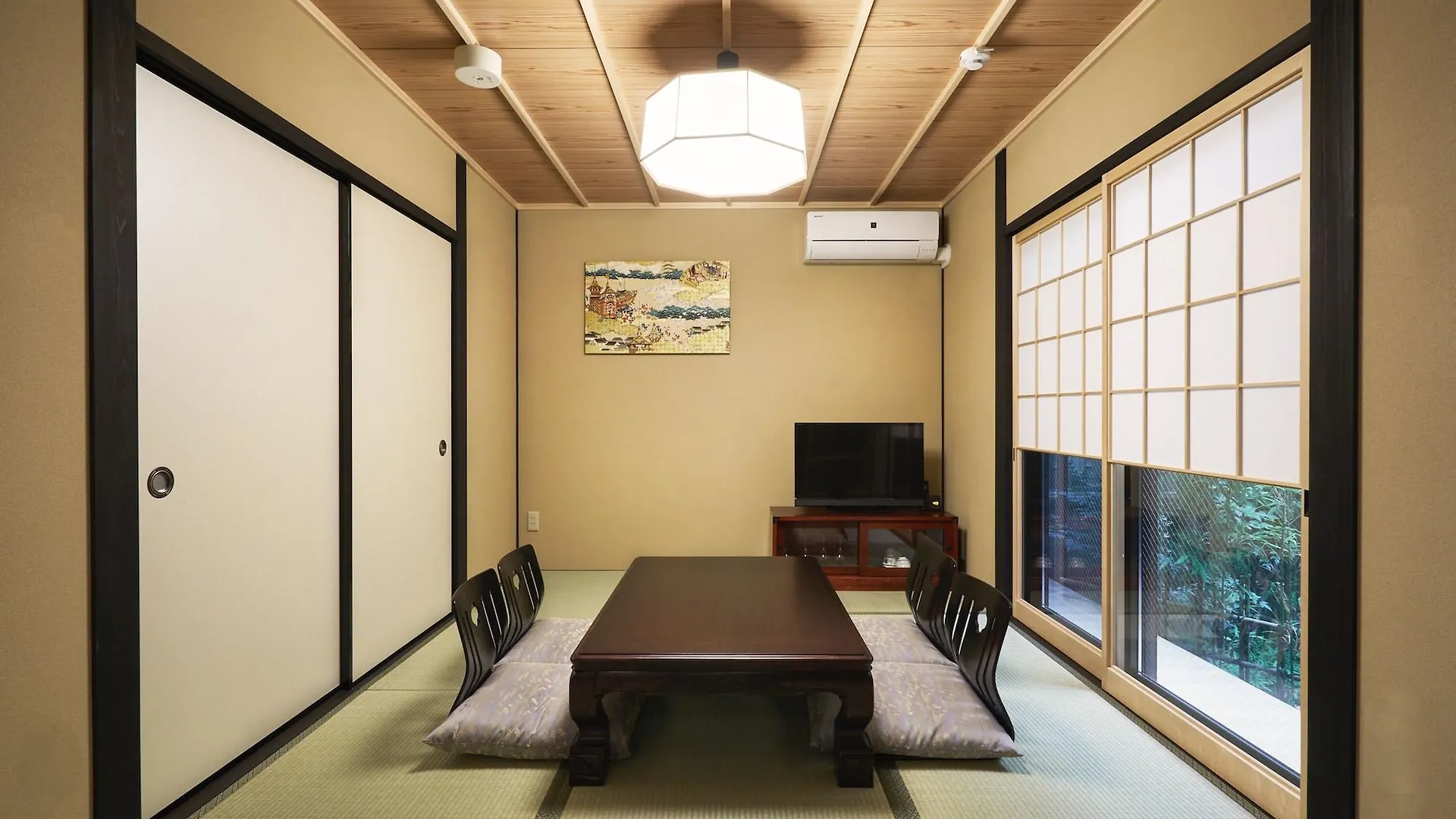 Rinn Gion Yasakamae Kiotó Nyaraló